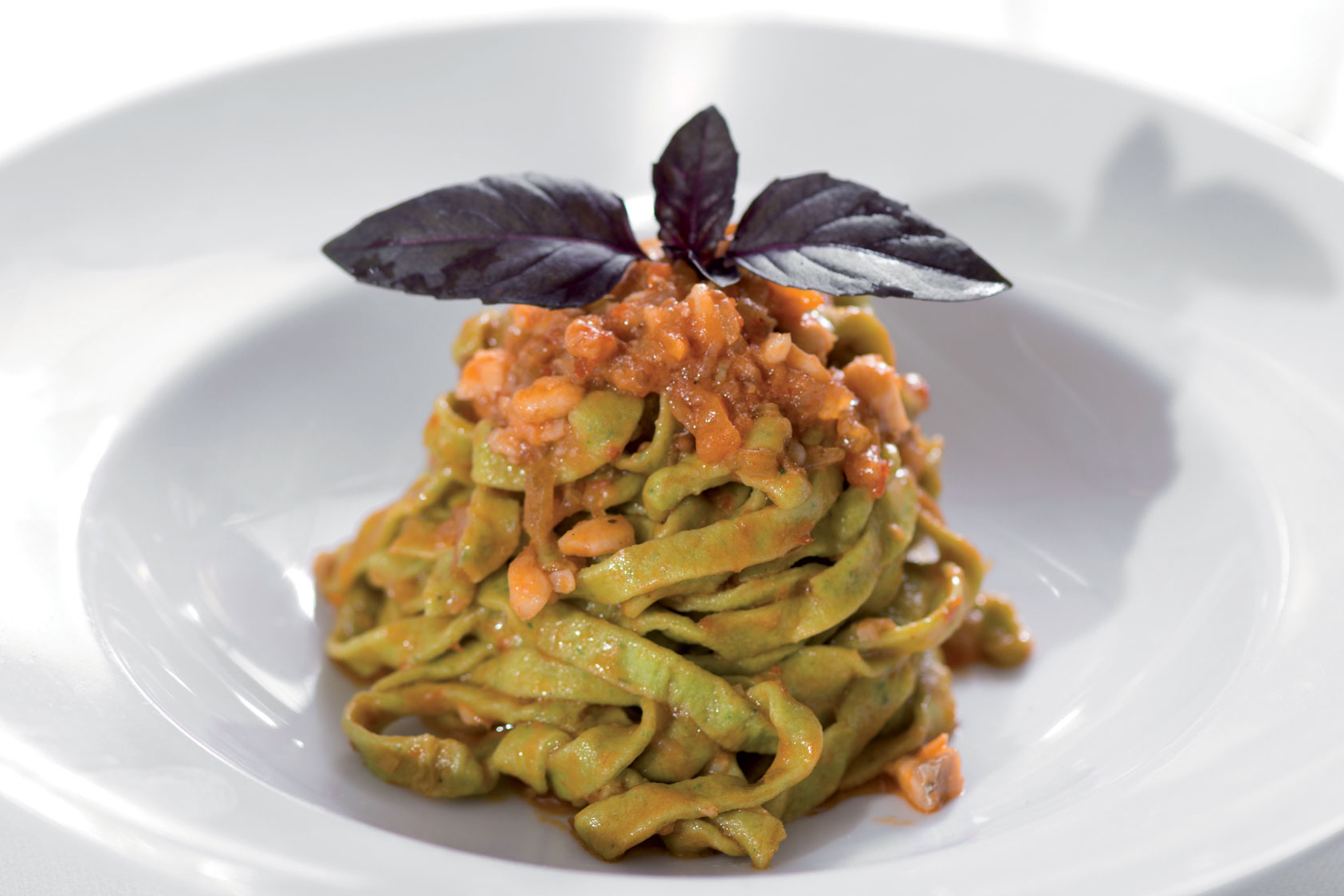 Tagliatelle verdi alla bolognese di gallinella