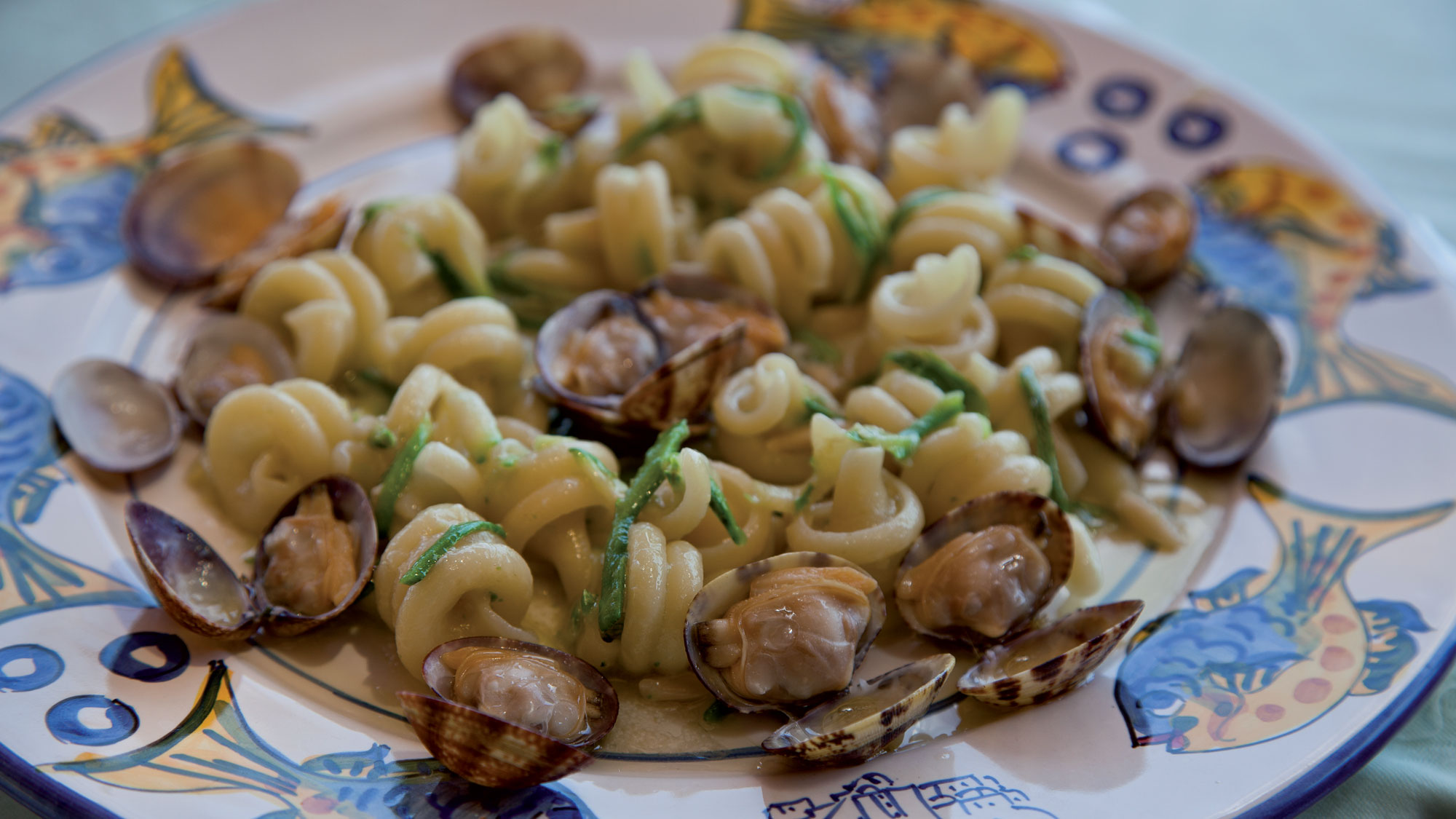 Turbantini con vongole e pinoli